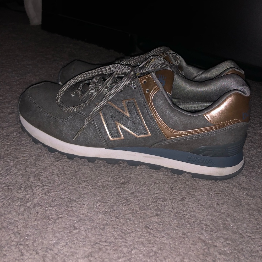 New Balance Women’s Sneakers